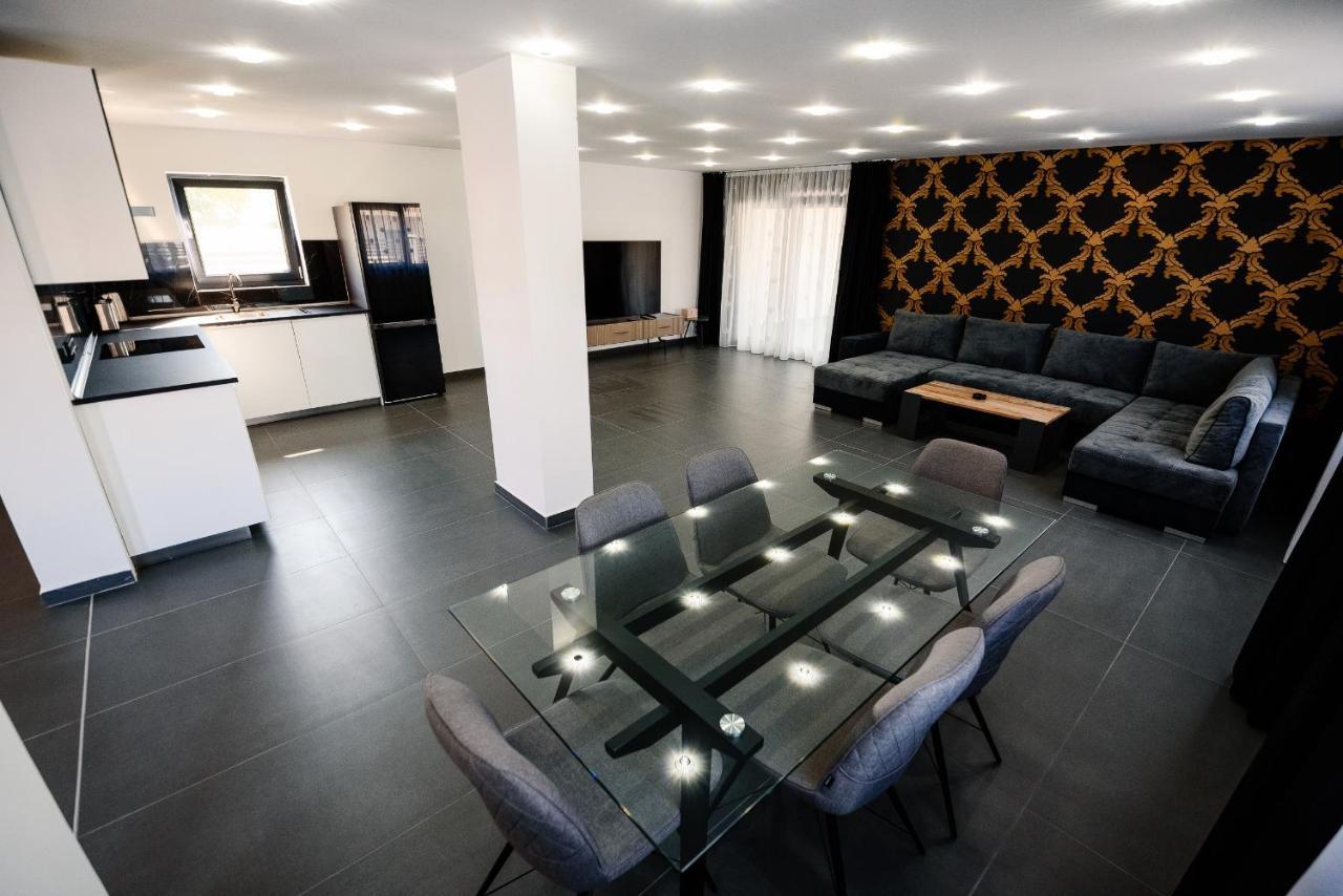 Concept Villa Livezeni  Экстерьер фото