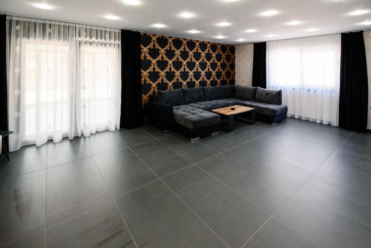 Concept Villa Livezeni  Экстерьер фото